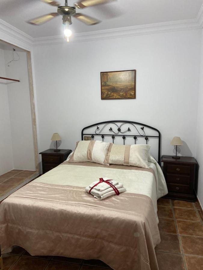 Vivienda Rural Los Tajos De Setenil Setenil De Las Bodegas Екстериор снимка