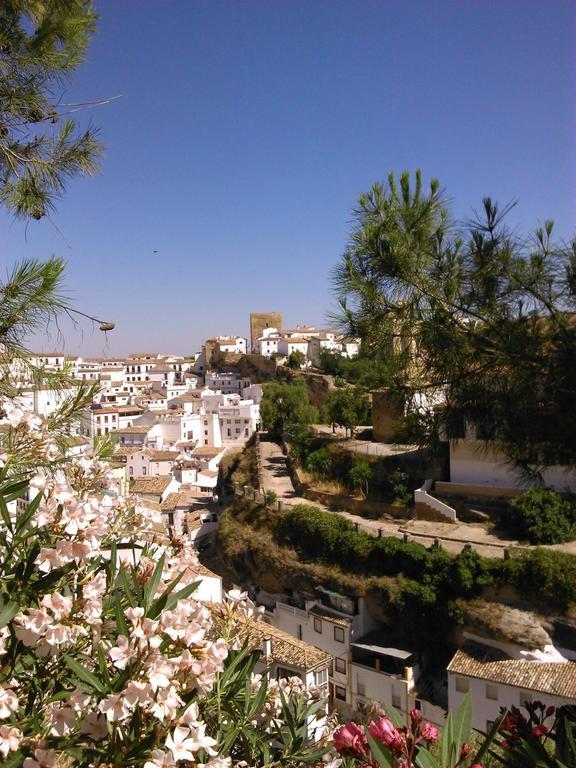 Vivienda Rural Los Tajos De Setenil Setenil De Las Bodegas Екстериор снимка