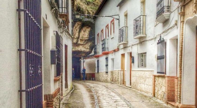 Vivienda Rural Los Tajos De Setenil Setenil De Las Bodegas Екстериор снимка